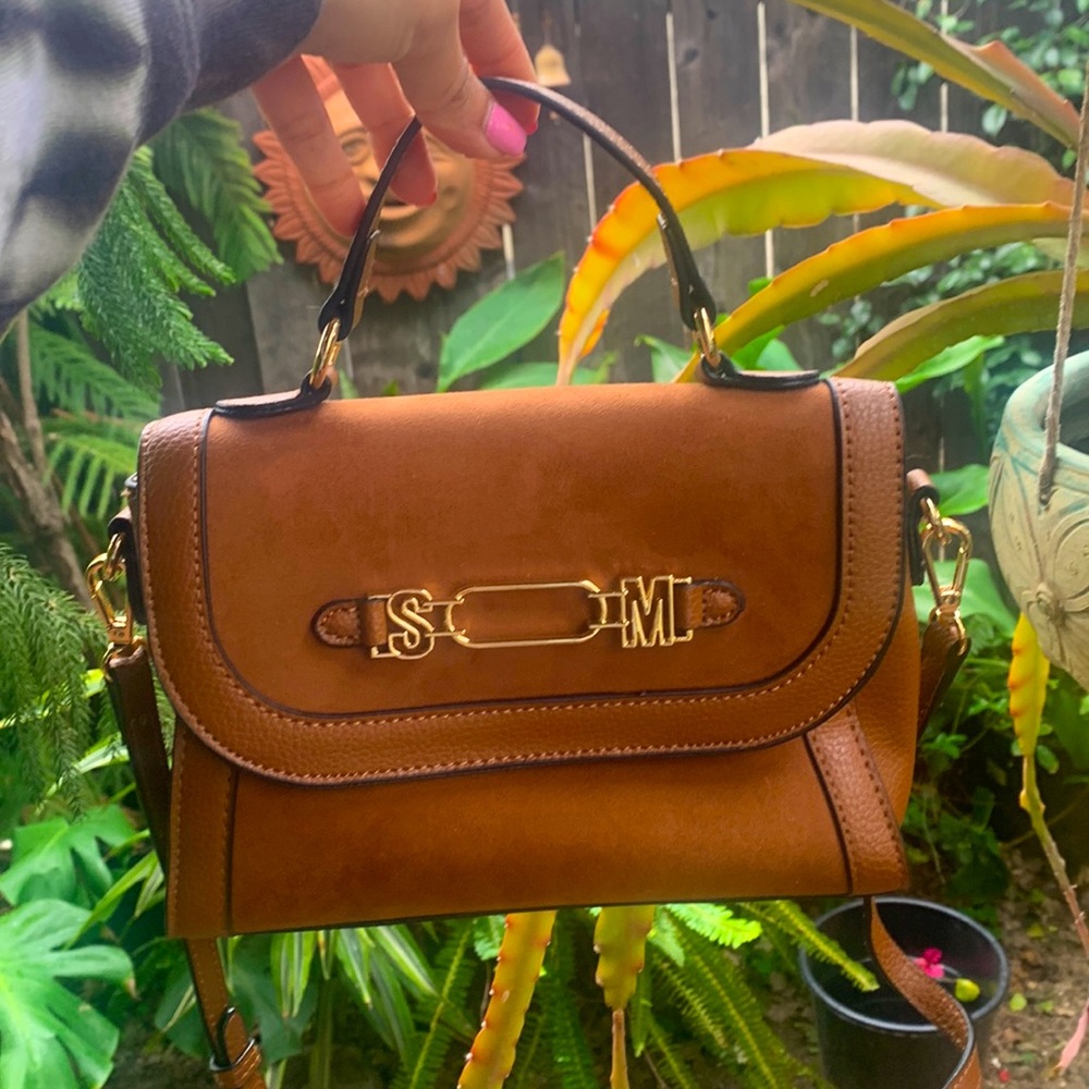 STEVE MADDEN SMALL SATCHEL BROWN BAG